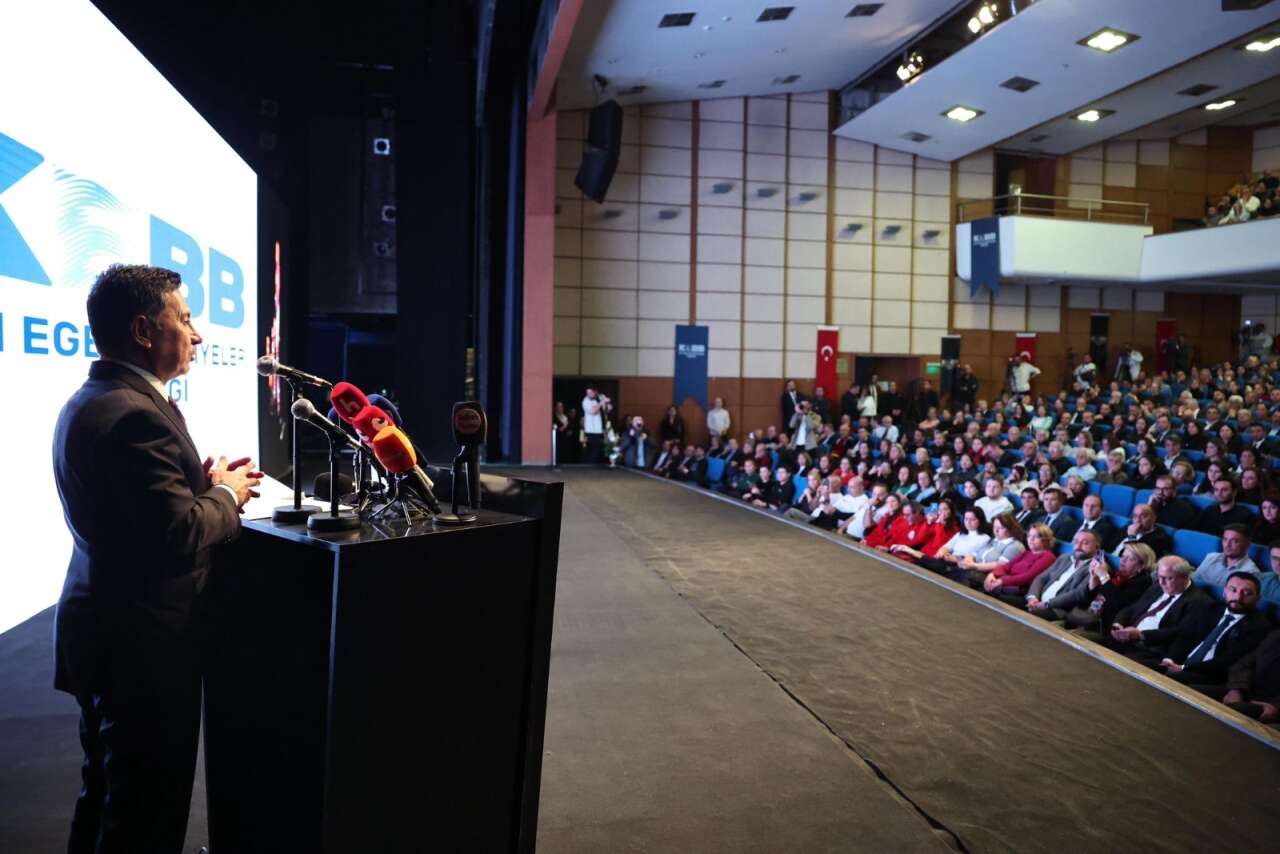 Kıyı Ege Belediyeler Birliği’nden “İzmir’de Afet” Kent Söyleşisi Gerçekleştirildi 1